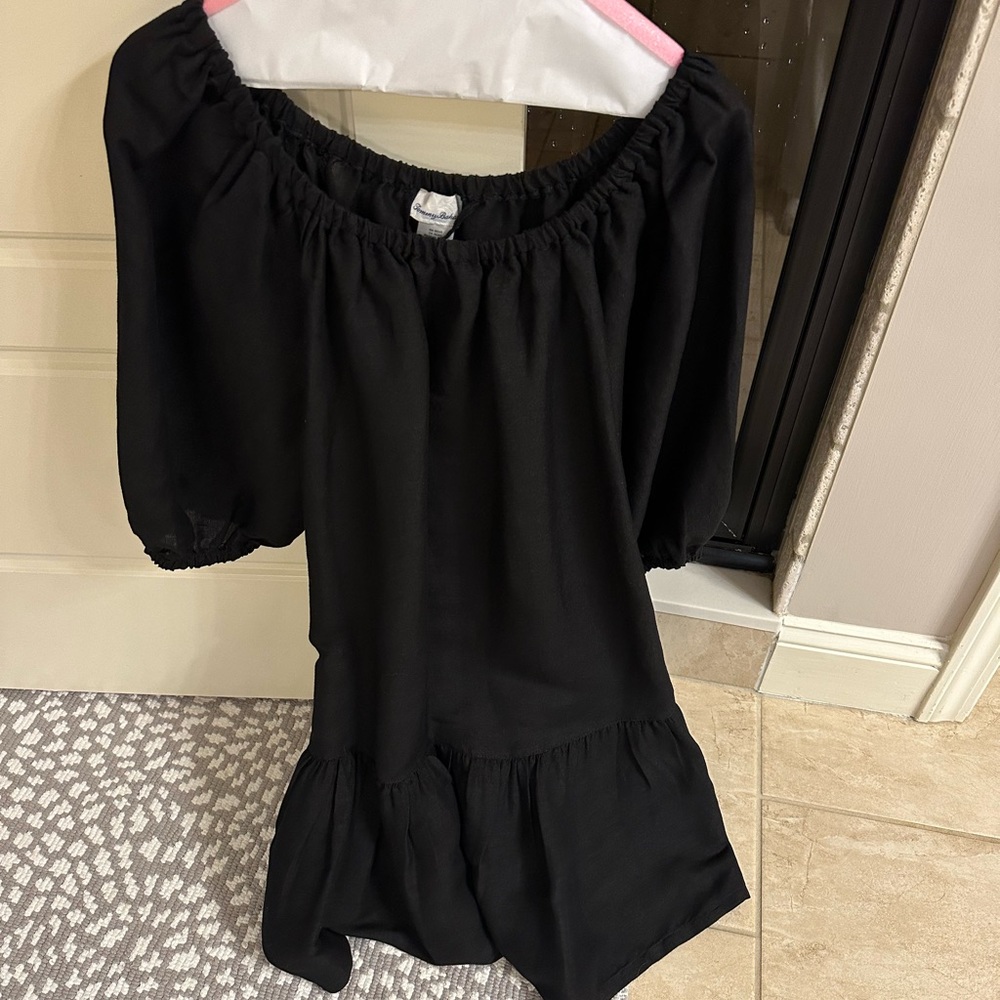 Tommy Bahama Black Dress size small! Not sold anymore!